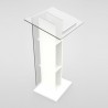 Pupitre plexiglas transparent et bois pour conférence blanc apportant de la luminosité pendant un discours ou une réunion