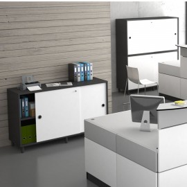 Meuble bas bureau doté de rangements en accès fermés par une serrure, meuble rangement fabriqué en France