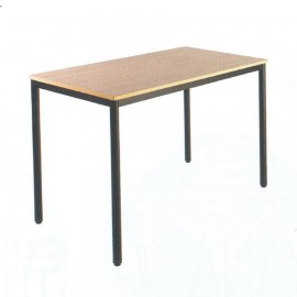 Table d appoint bureau en bois de chêne s'intègre facilement dans des salles de réunion d'entreprise et collectivité 