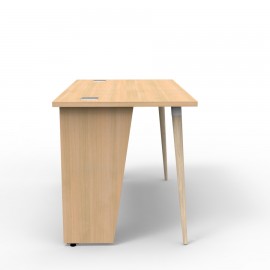 Bureau compact en coloris chene clair livré en kit et facile à installer et monter pour une utilisation rapide dans des bureaux