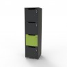 Vestiaire multicases en bois graphite et vert CASEO avec 4 cases qui est livré monté dans des salles de sport
