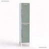 Vestiaire multicases coloris blanc largeur 40 cm et hauteur 90 cm des 2 portes coloris vert fjord