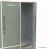 Vestiaire multicases avec 2 portes aux coloris vert fjord et corps de meuble en couleur blanc
