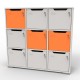  	Meuble casier en bois CASEO à 9 cases blanc et orange pour apporter des rangements en casiers fermés par une porte