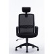 Chaise de bureau ergonomique noir avec un dossier en maille et une assise procurant un confort optimal pour vos clients