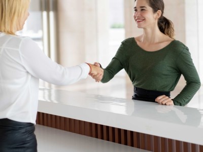 Tendances accueil professionnel 2026, l'hotelification des bureaux 