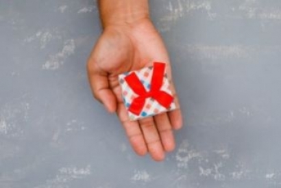 Pourquoi offrir un cadeau d'entreprise ?